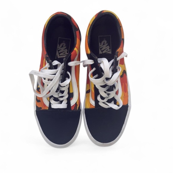 Vans Pop Camo Classic Skateboard Camo Print with Lace Up Feature Women’s US 7.5 - Picture 2 of 5